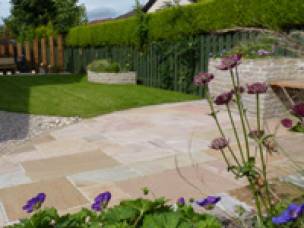 Vialii Garden Services in Perth and Kinross